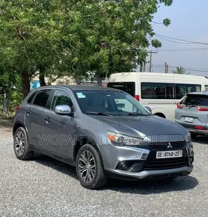 Mitsubishi Outlander 2016 Silver