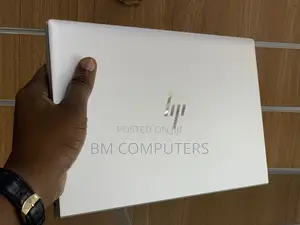 Laptop HP EliteBook 835 G7 8GB AMD Ryzen 5 SSD 256GB