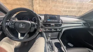 Honda Accord Sport (1.5L 4cyl Turbo CVT) 2019 Gray
