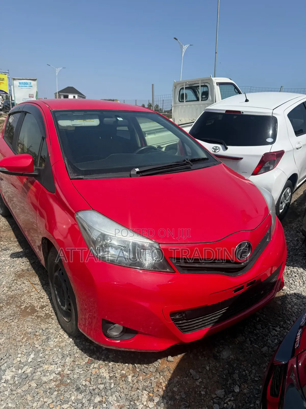 Toyota Vitz 2010 Red