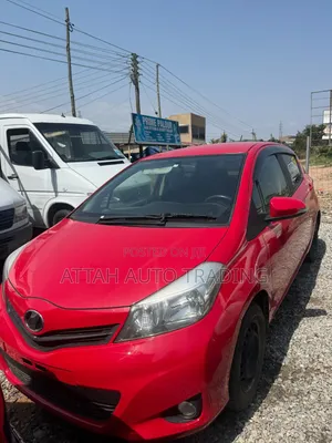 Toyota Vitz 2010 Red