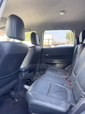 Mitsubishi Outlander 2016 Silver