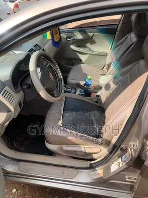 Toyota Corolla 1.8 Exclusive Automatic 2009 Gold