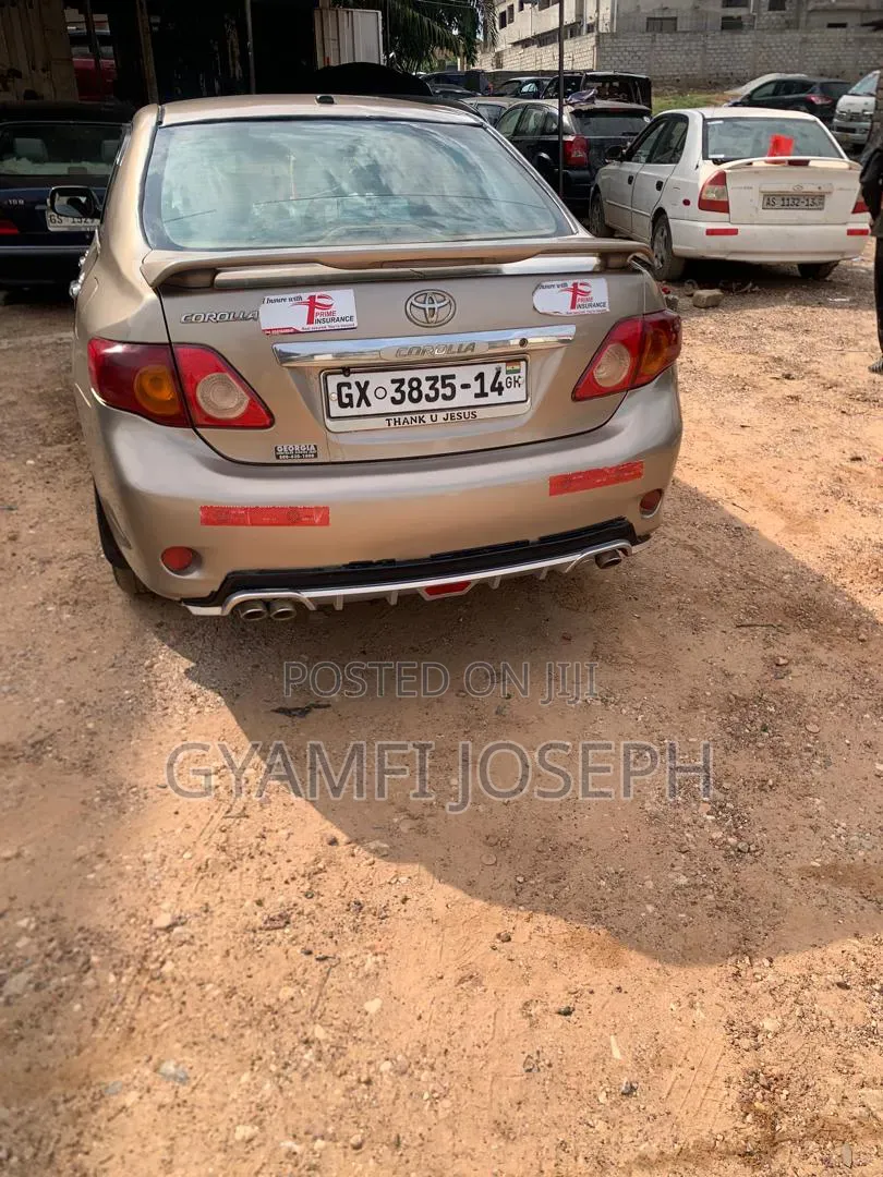 Toyota Corolla 1.8 Exclusive Automatic 2009 Gold