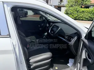 Jetour X70 1.5 7-Seater FWD 2021 White