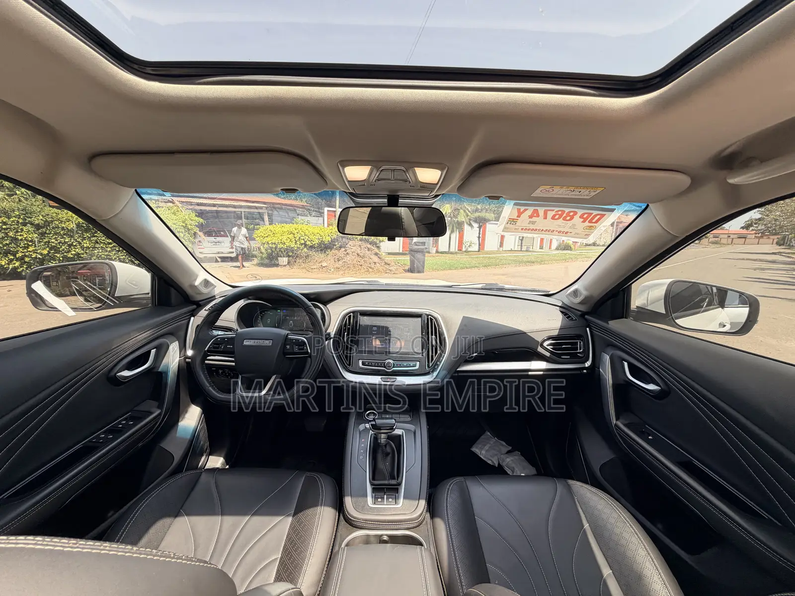 Jetour X70 1.5 7-Seater FWD 2021 White