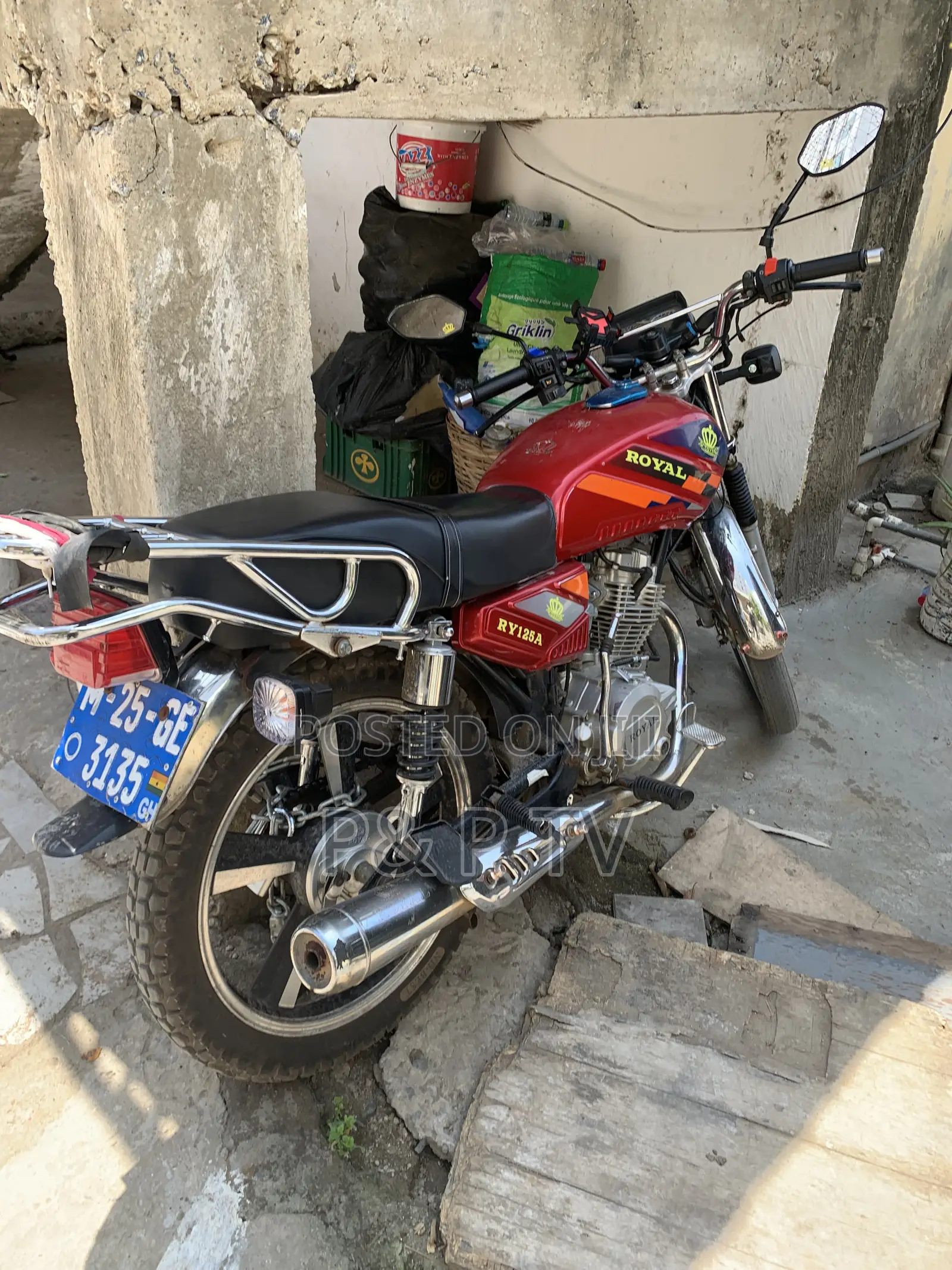 Royal RY125 2025 Red