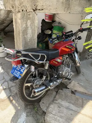 Royal RY125 2025 Red