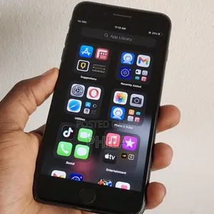 Apple iPhone 7 Plus 32 GB Black