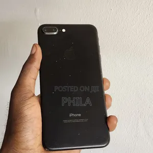 Apple iPhone 7 Plus 32 GB Black