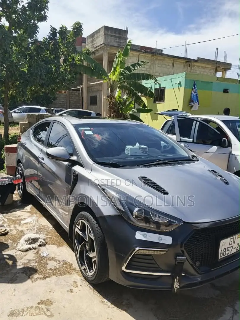 Hyundai Elantra 2013 Gray