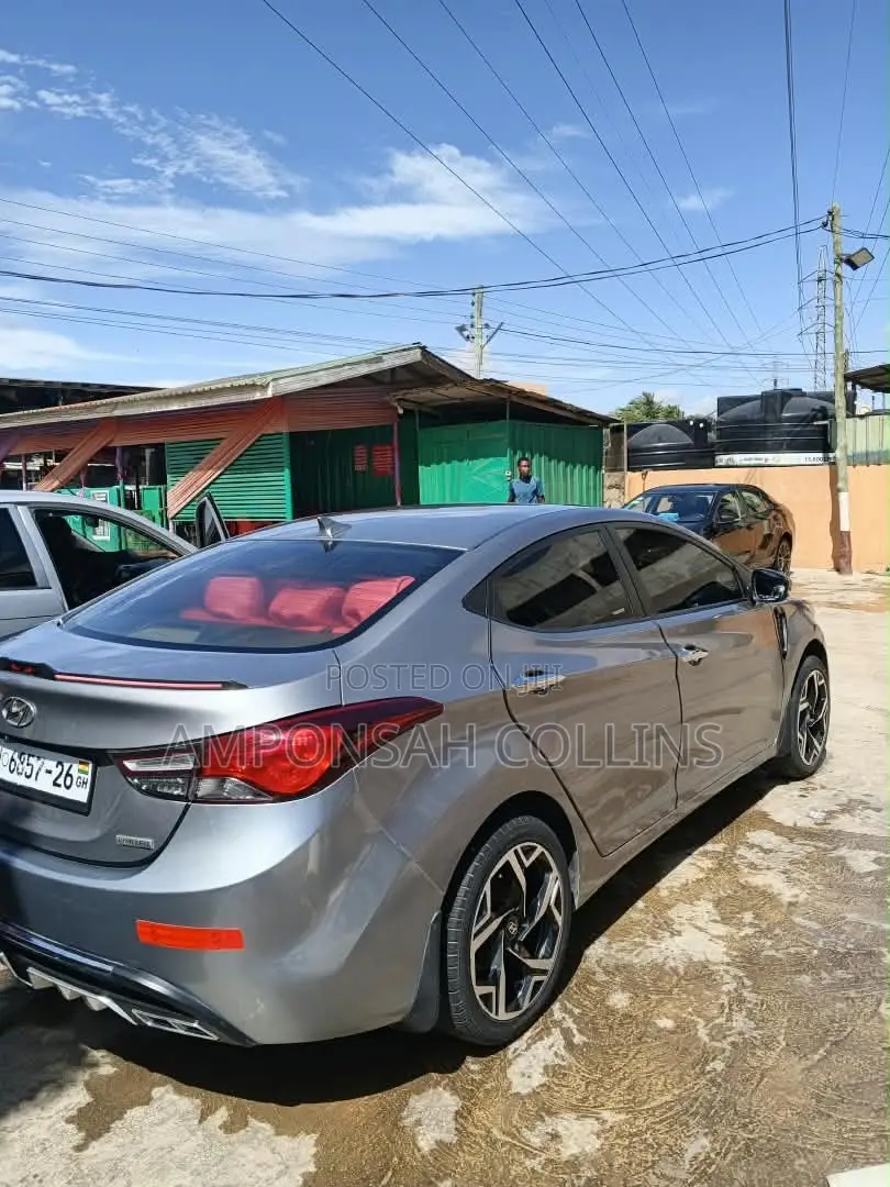 Hyundai Elantra 2013 Gray