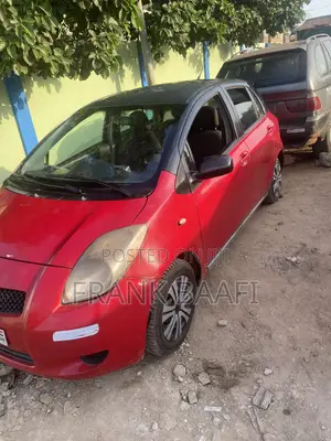 Toyota Yaris 1.5 2009 Red