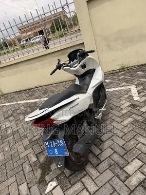 Honda 2020 White