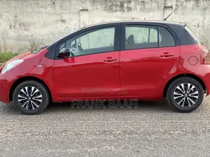 Toyota Yaris 1.5 2009 Red