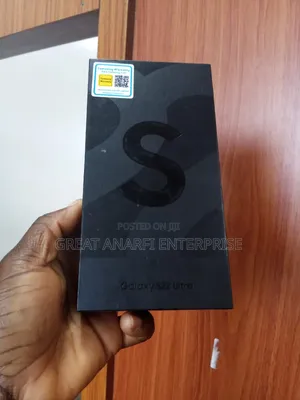 New Samsung Galaxy S22 Ultra 5G 256 GB Black