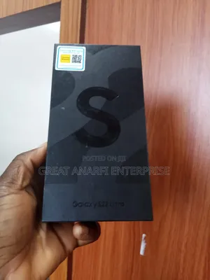 New Samsung Galaxy S22 Ultra 5G 256 GB Black