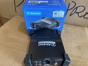 An Alctron DI100 Active DI Box.
