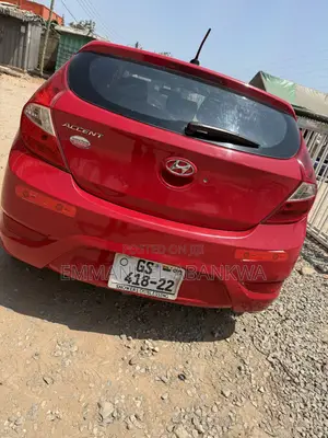 Hyundai Accent 2015 Red
