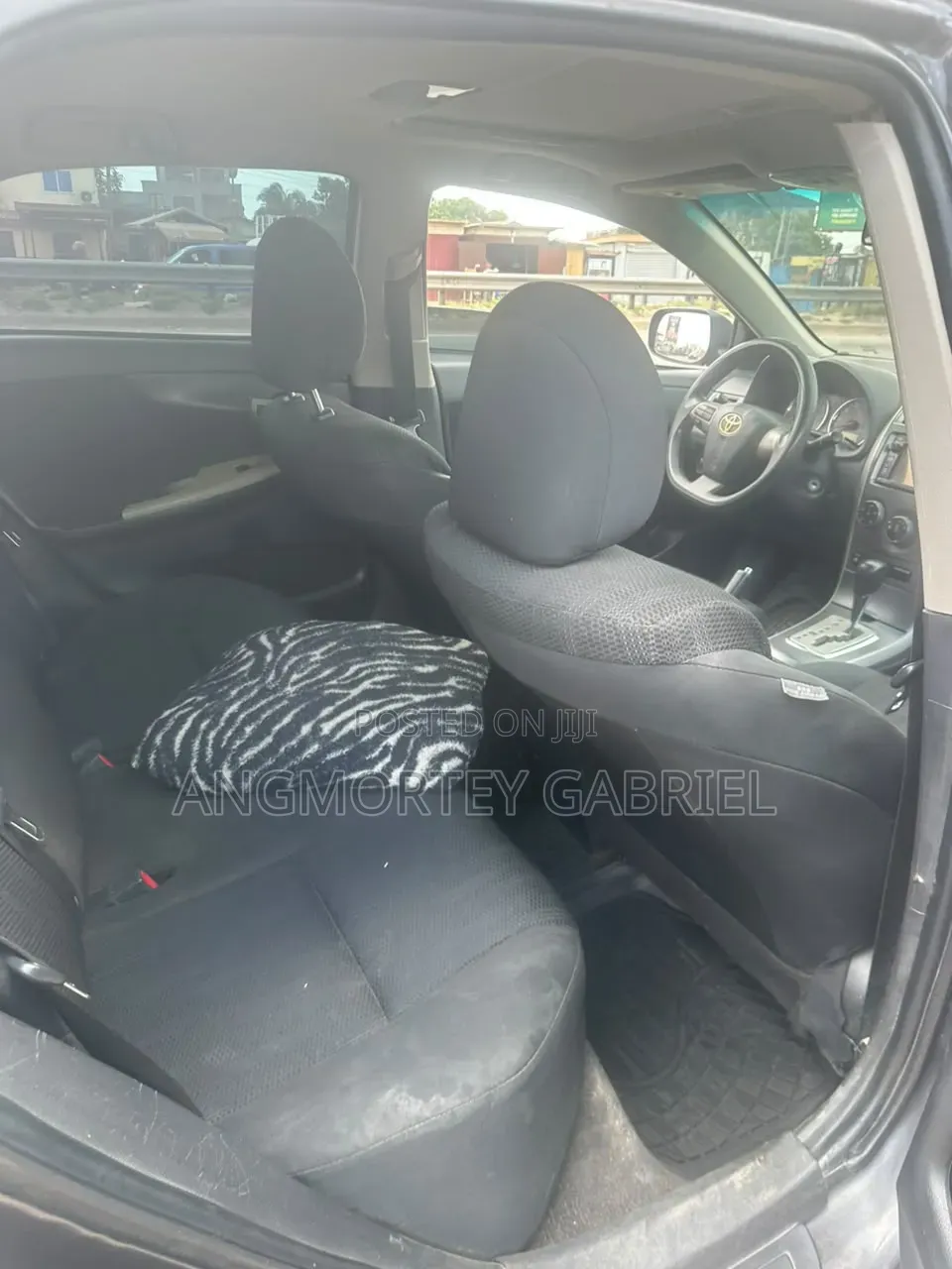 Toyota Corolla 2012 Gray
