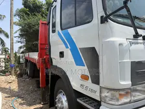 15 Tons Heavy Duty Hyundai Crane