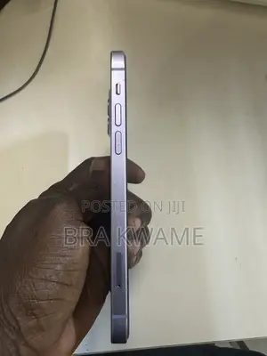 Apple iPhone 12 64 GB Purple