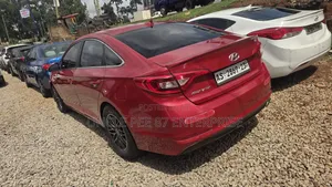 Hyundai Sonata GLS Sedan FWD (2.4L 4cyl 6A) 2012 Red