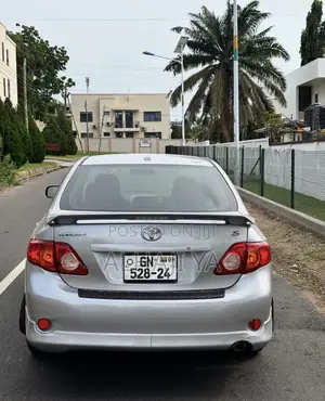 Toyota Corolla S 4dr Sedan (1.8L 4cyl 4A) 2010 Silver