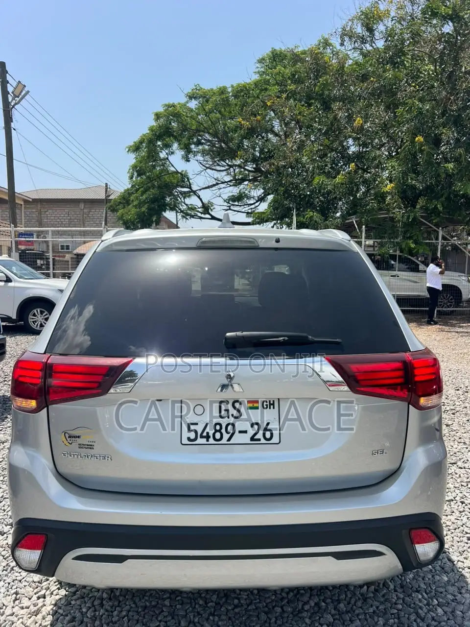 Mitsubishi Outlander SE FWD 2020 Silver