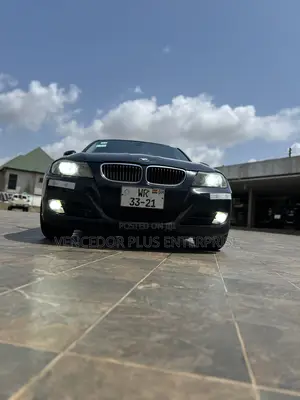 BMW 3 Series 2011 Black