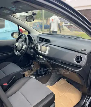 Toyota Vitz 2014 Black