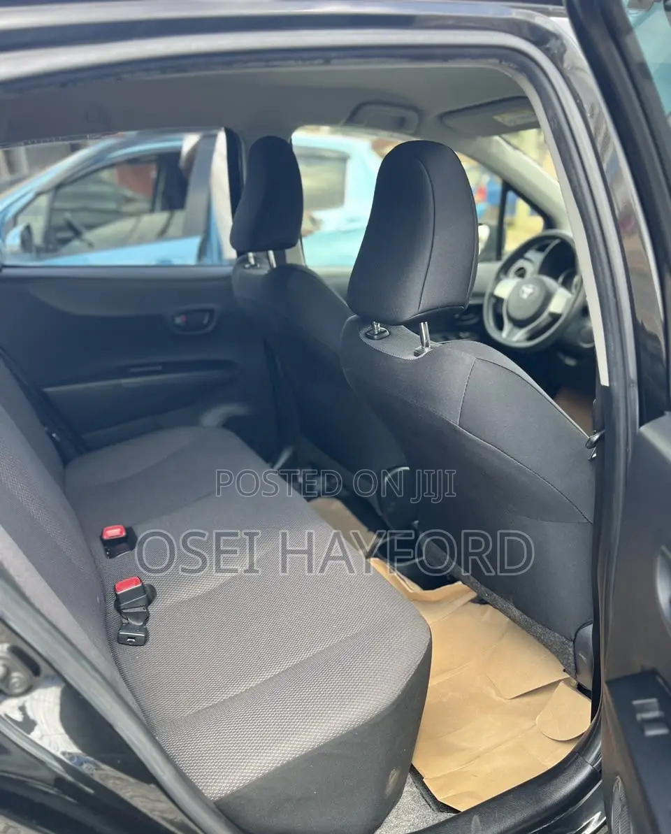 Toyota Vitz 2014 Black