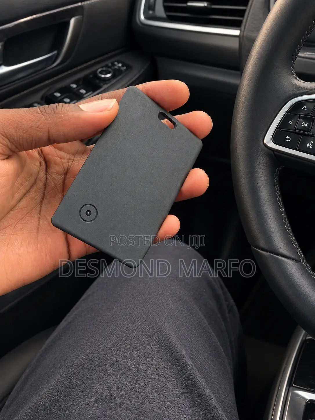 Smart Wireless GPS Tracker - Card