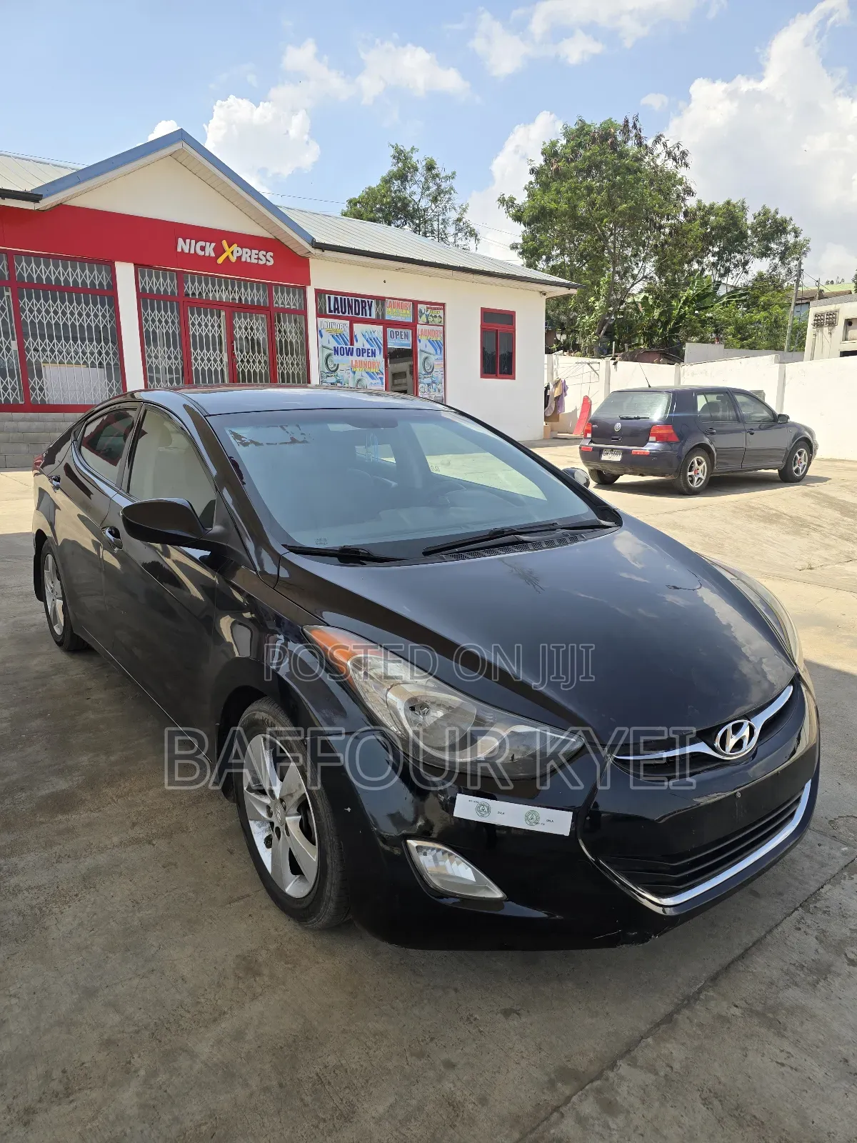 Hyundai Elantra Limited Sedan FWD (1.8L 4cyl 6A) 2013 Black