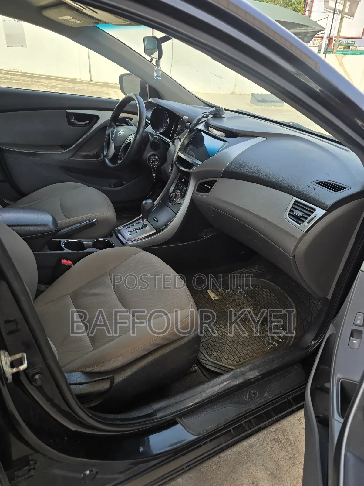 Hyundai Elantra Limited Sedan FWD (1.8L 4cyl 6A) 2013 Black