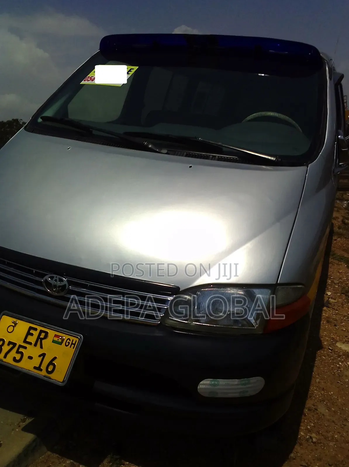 Toyota HiAce 2016 Grey