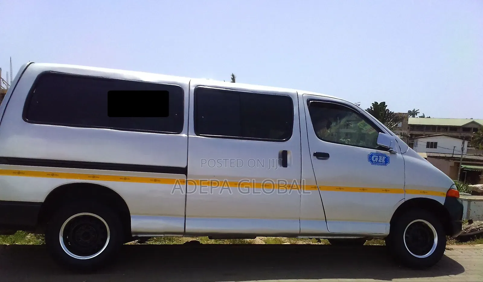 Toyota HiAce 2016 Grey