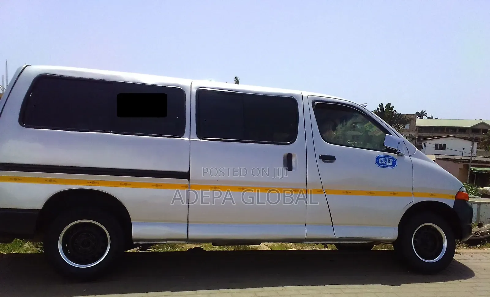 Toyota HiAce 2016 Grey