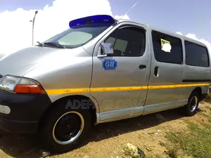 Toyota HiAce 2016 Grey