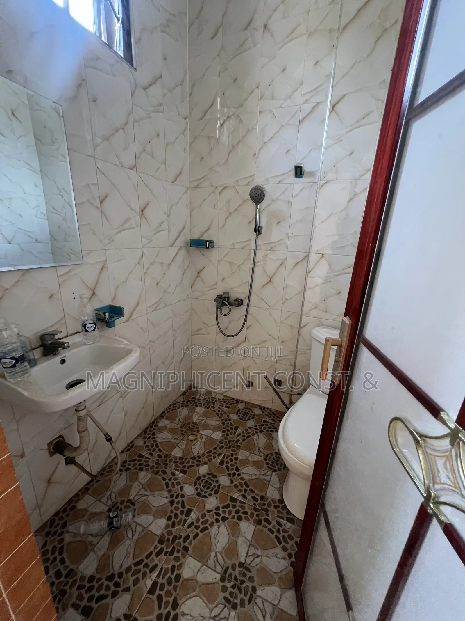 1bdrm Apartment in Lakeside Estate, Ashaley Botwe for rent