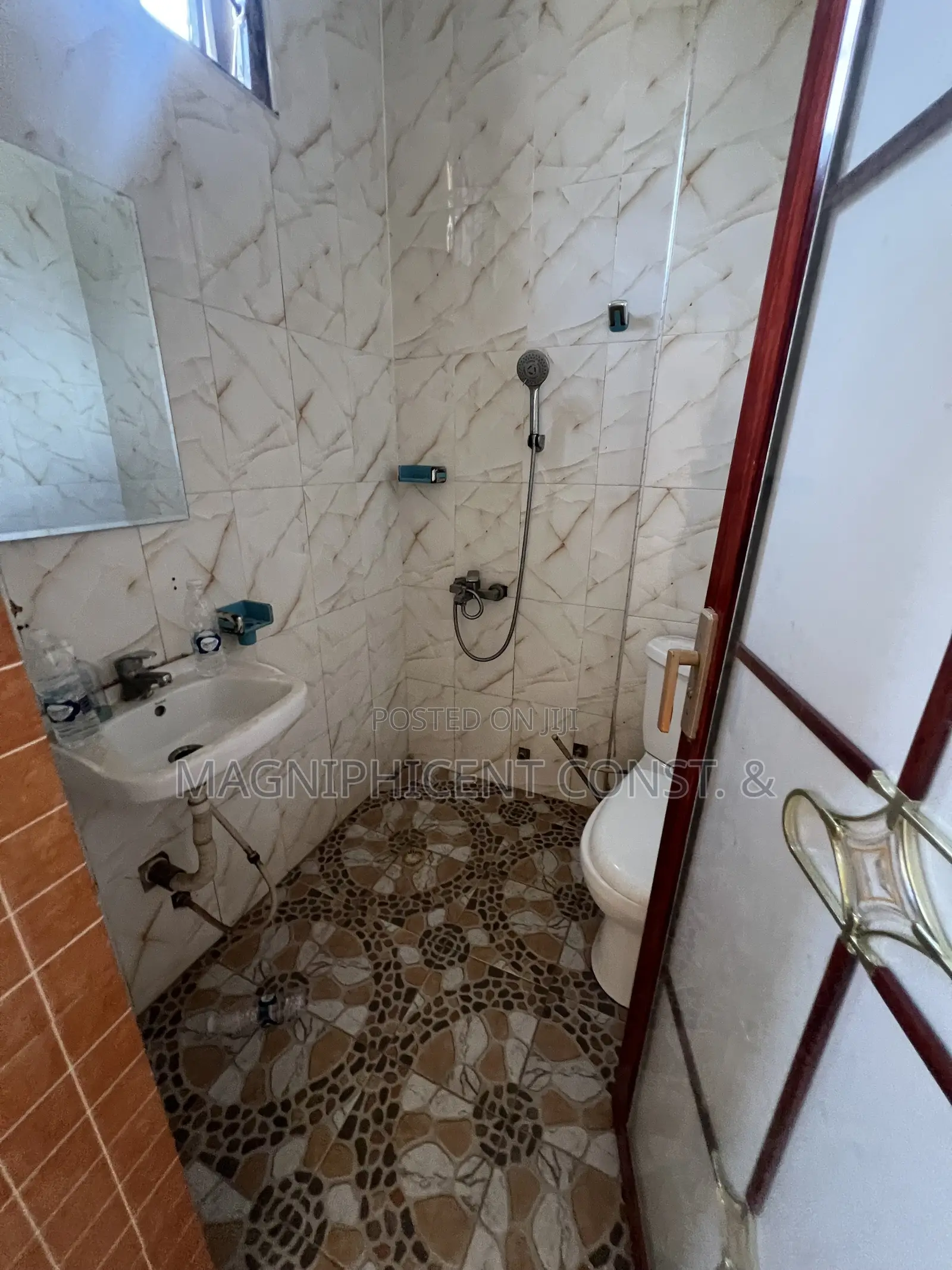1bdrm Apartment in Lakeside Estate, Ashaley Botwe for rent