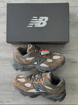 New Balance 9060
