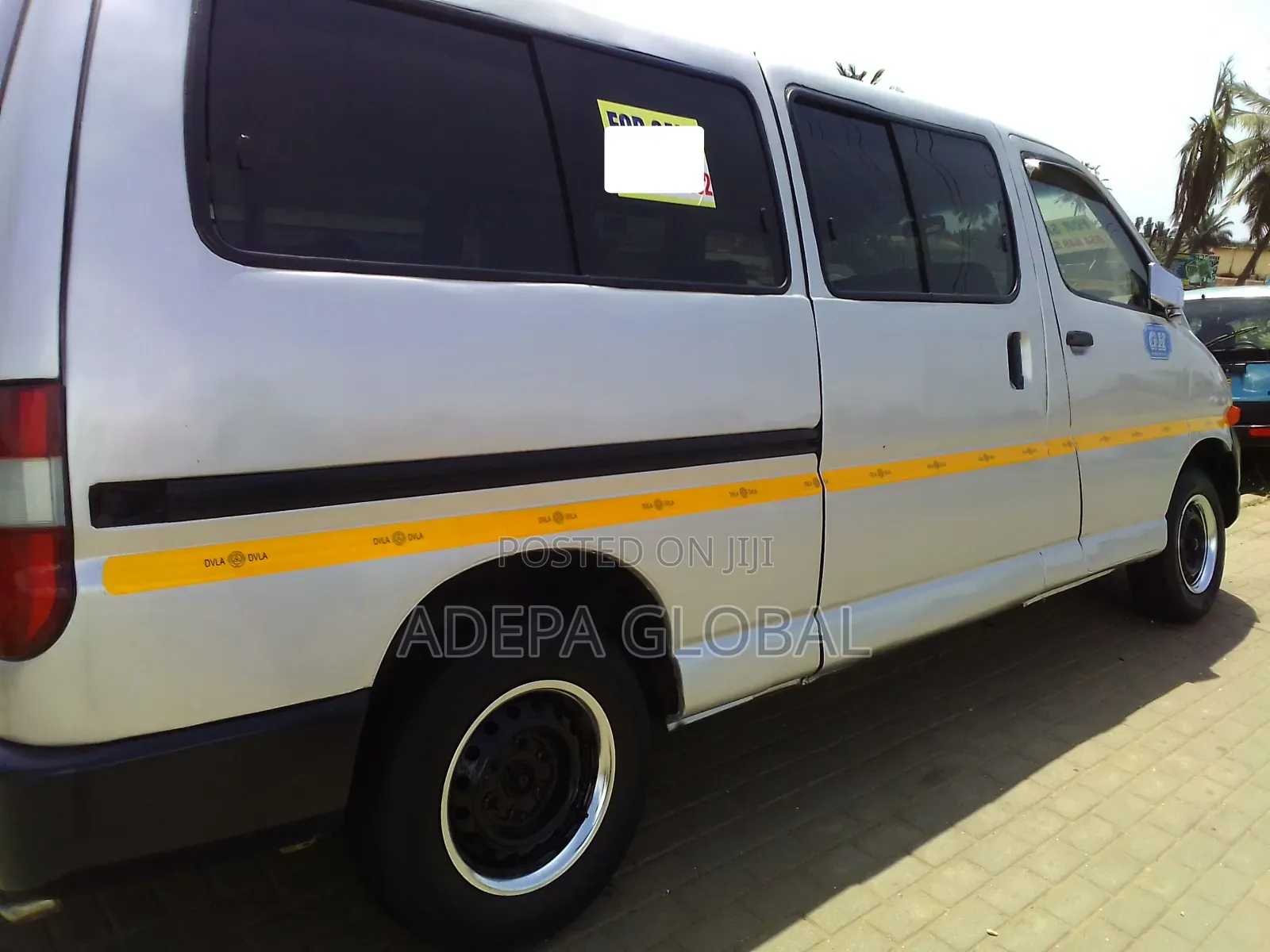 Toyota HiAce 2016 Grey