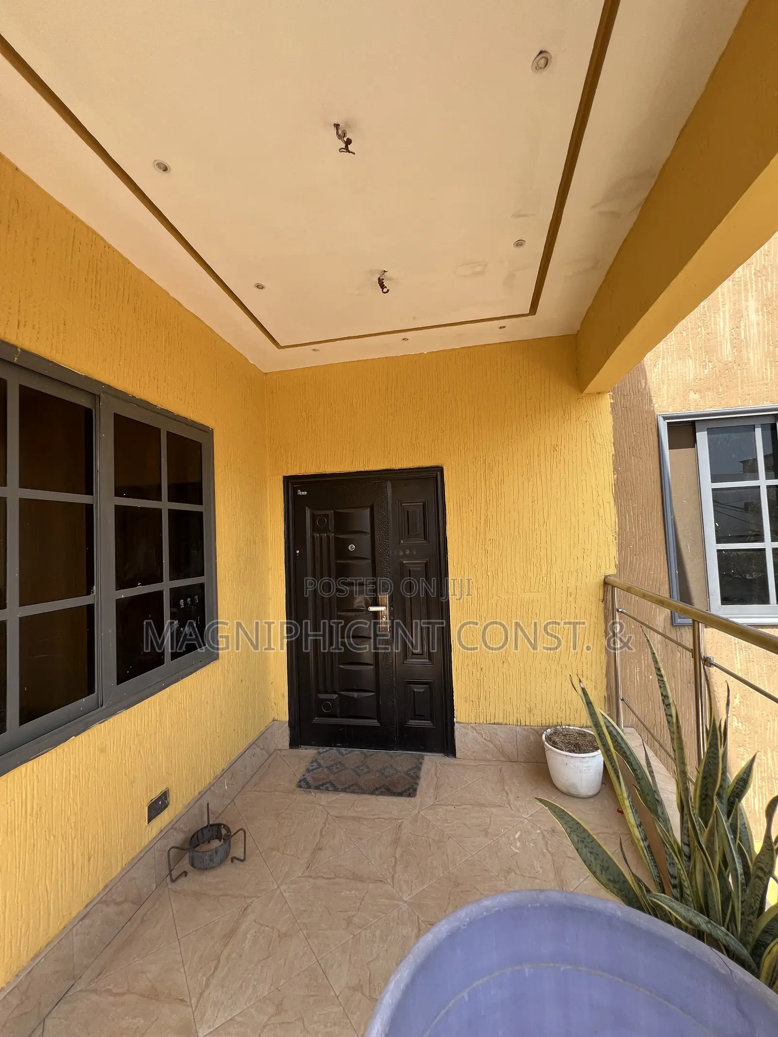 4bdrm House in Lakeside, Ashaley Botwe for sale