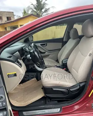 Hyundai Elantra 2015 Red