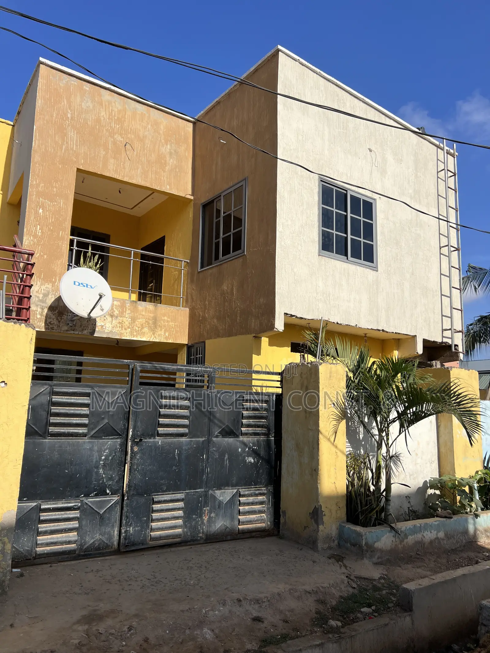 4bdrm House in Lakeside, Ashaley Botwe for sale