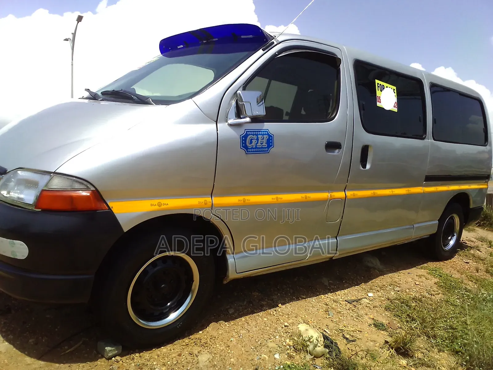 Toyota HiAce 2016 Grey