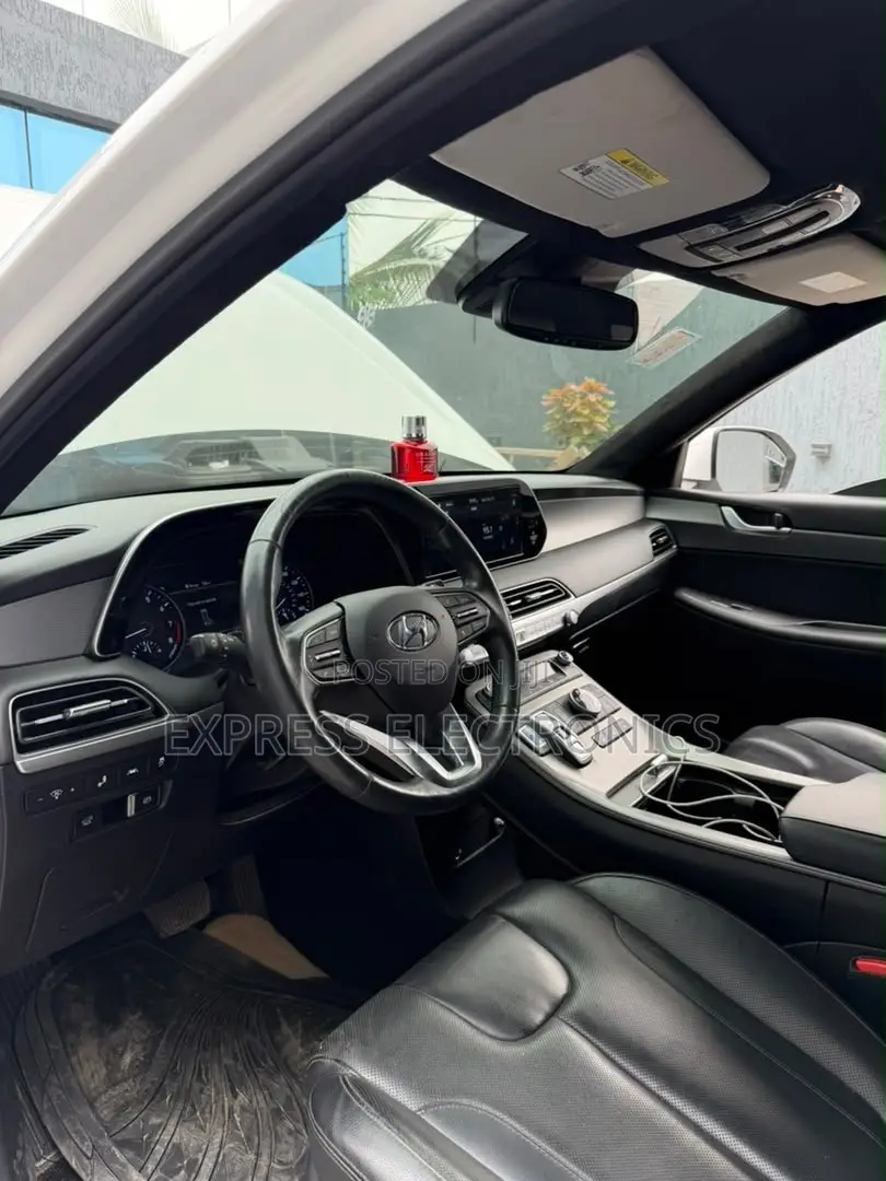 Hyundai Palisade 2021 White