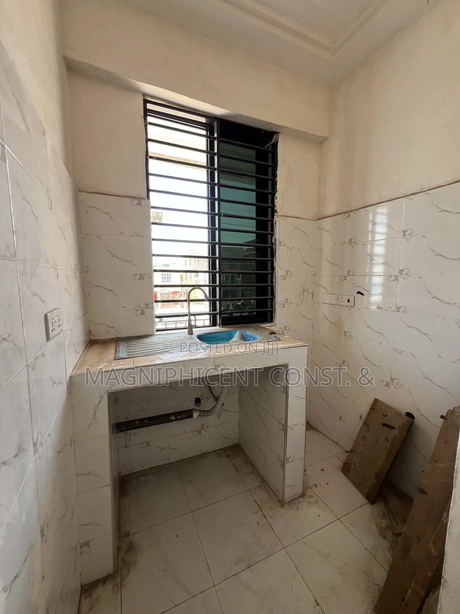 1bdrm Apartment in School Junction, Ashaley Botwe for rent