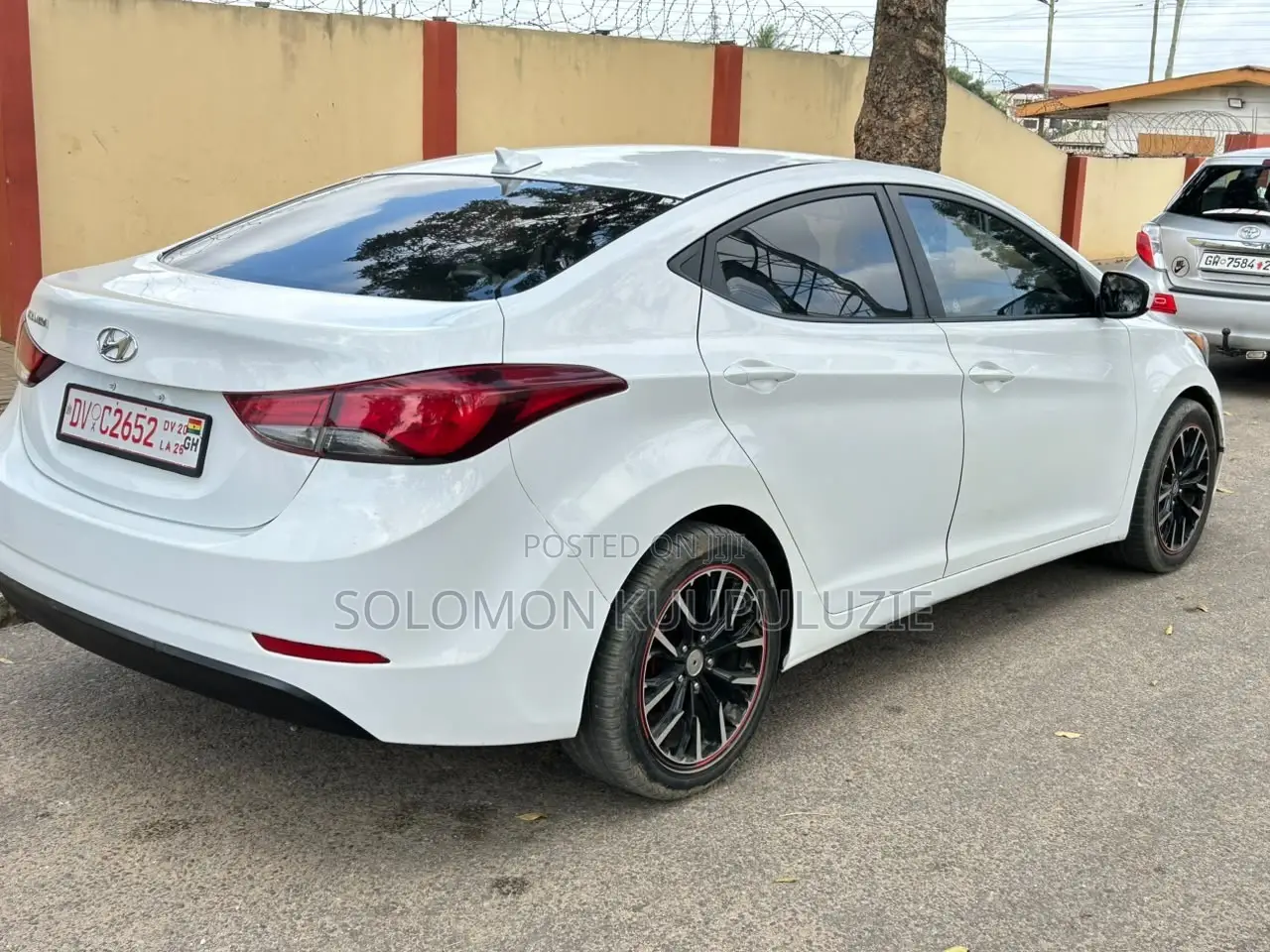 Hyundai Elantra SE Sedan FWD (1.8L 4cyl 6A) 2016 White